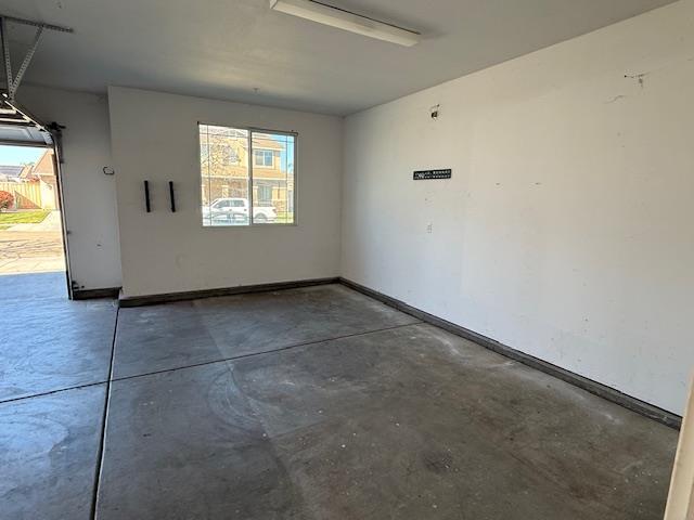 2347 East Jefferson Avenue Reedley, CA 93654 - Photo 21 of 27
