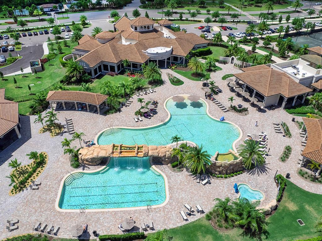 17108 Vardon Terrace, Unit 203 Lakewood Ranch, FL 34211 - Photo 41 of 50 an aerial view of a house with a garden