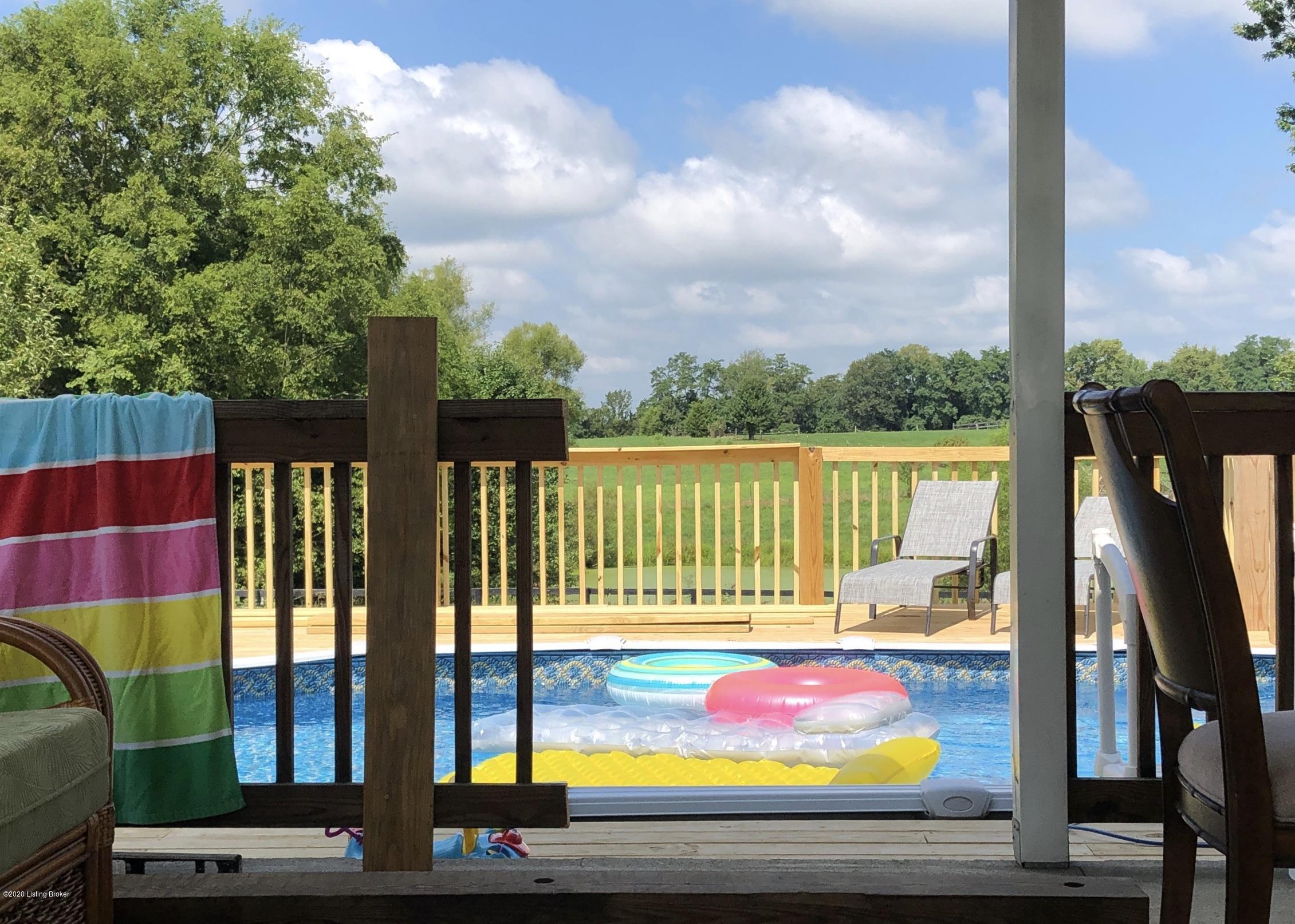4007 Waddy Road Waddy, KY 40076 - Photo 32 of 41 Pool
