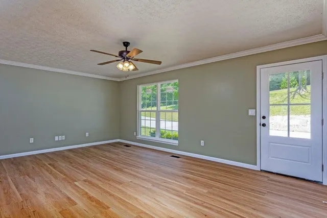 $464,900 | 266 Pine Hill Drive, Dayton, TN 37321