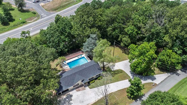 $464,900 | 266 Pine Hill Drive, Dayton, TN 37321