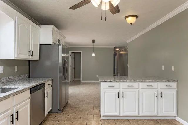 $464,900 | 266 Pine Hill Drive, Dayton, TN 37321