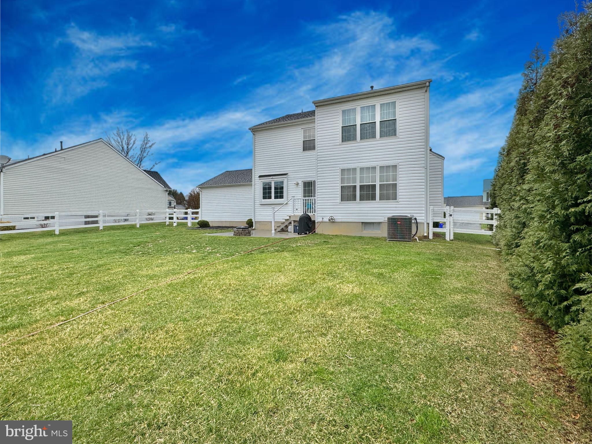 6 Osprey Lane Middletown, DE 19709 - Photo 3 of 8 a view of a house with a big yard