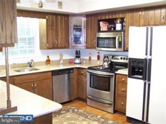 845 West Rolling Road Springfield, PA 19064 - Photo 5 of 12 Kitchen