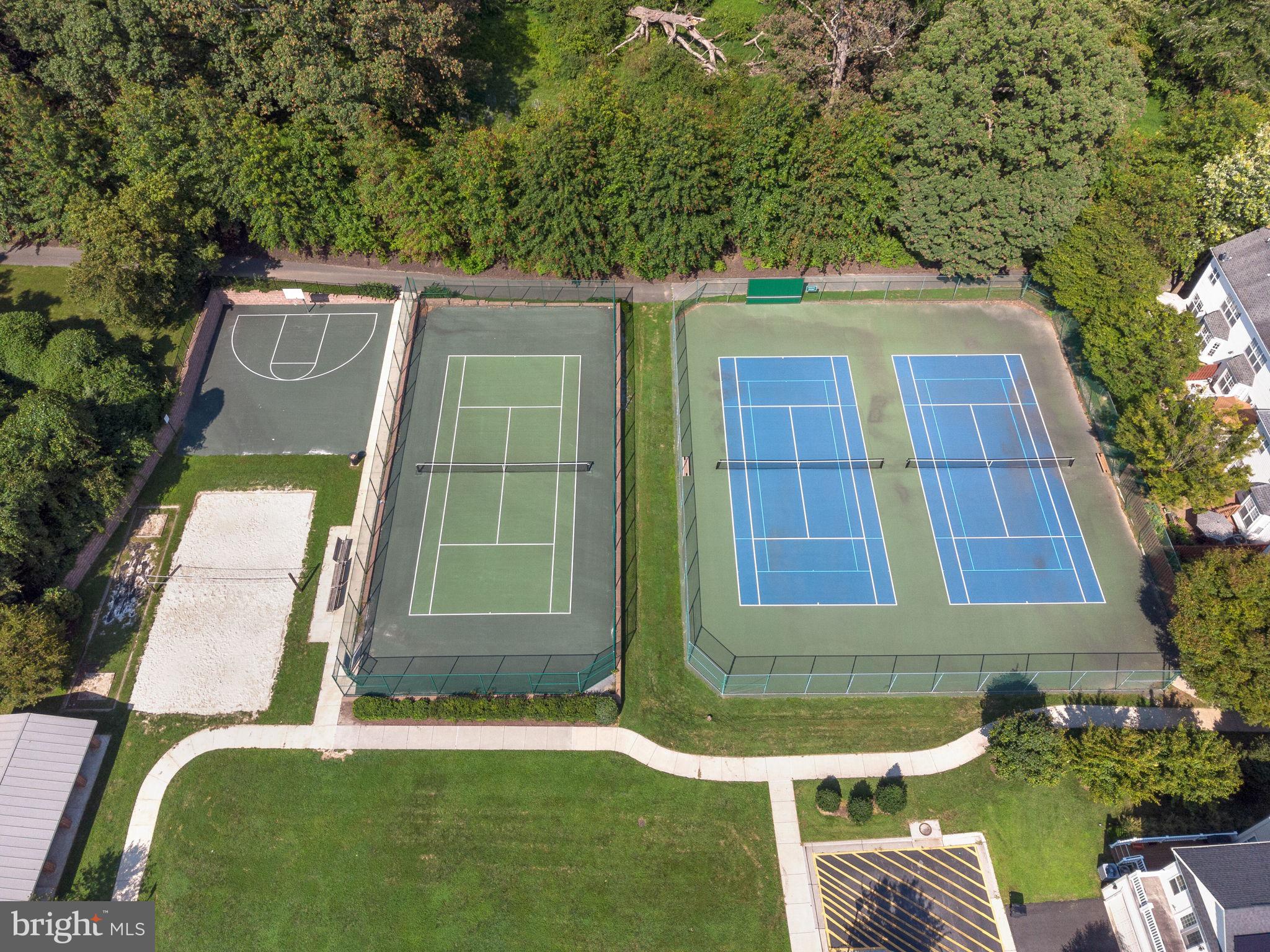 932 Orchard Ridge Drive, Unit 200 Gaithersburg, MD 20878 - Photo 46 of 51 aerial view of a house