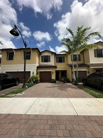 $539,500 | 4706 Santa Cruz Way, Davie, FL 33314