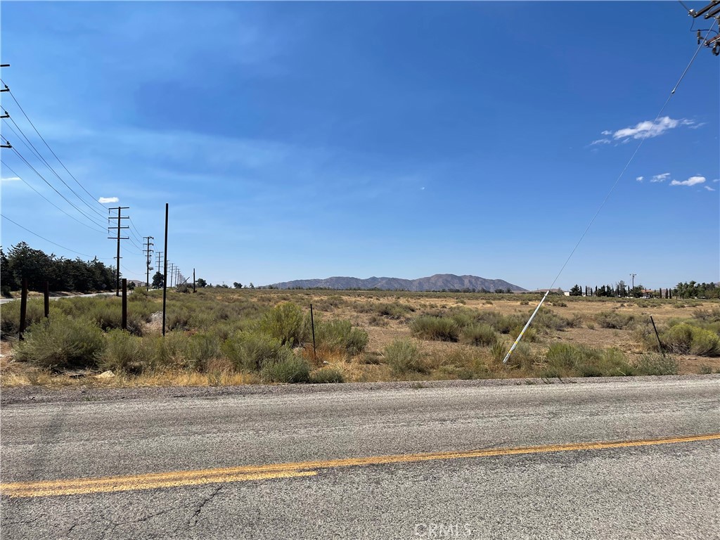 15050 Highline Road Tehachapi, CA 93561 - Photo 2 of 5