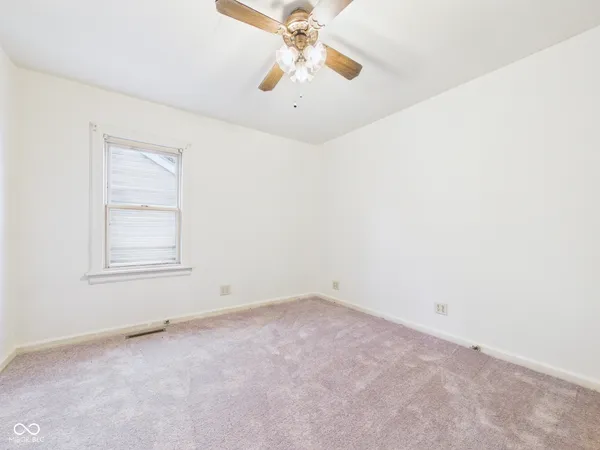 $140,000 | 2016 South Shipley Street, Muncie, IN 47302