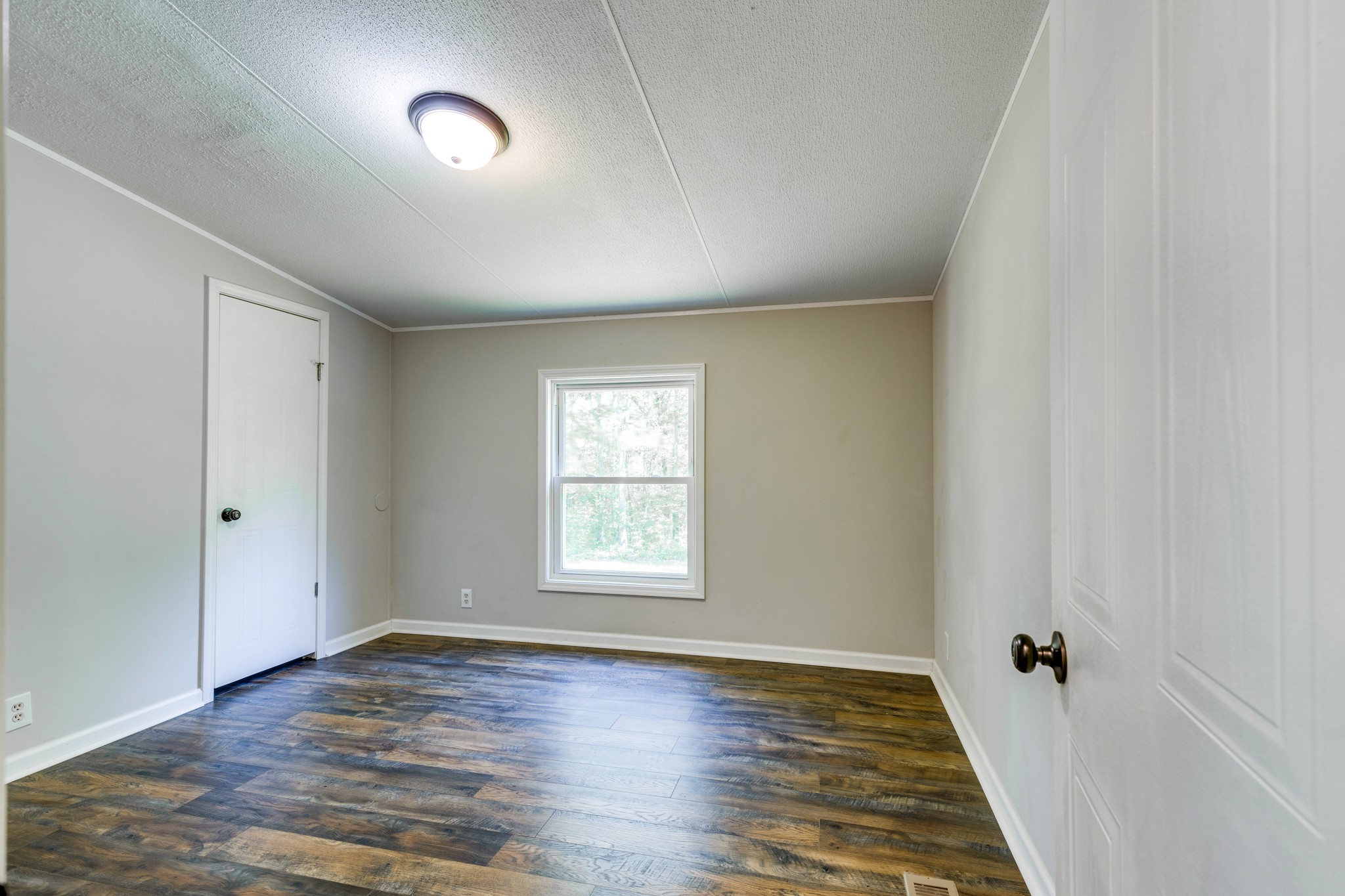 2002 Brushy Road Centerville, TN 37033 - Photo 12 of 30 Gallery Image 12