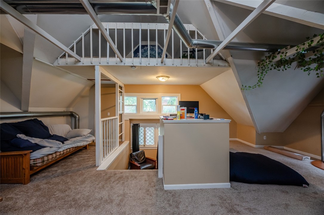 39 Oxford Street Rochester, NY 14607 - Photo 22 of 49
