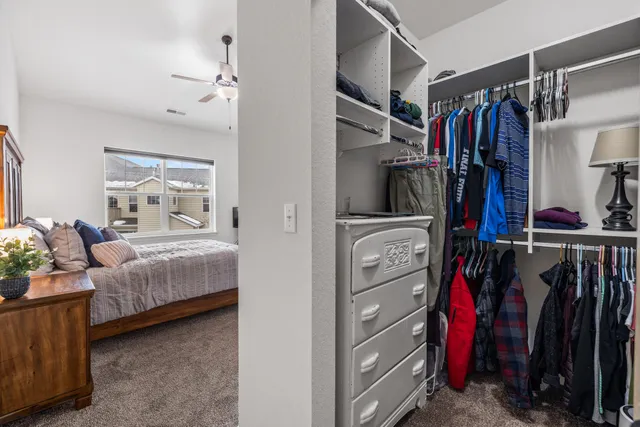 $369,000 | N17-w26475 Meadowgrass Circle, Unit G, Pewaukee, WI 53072