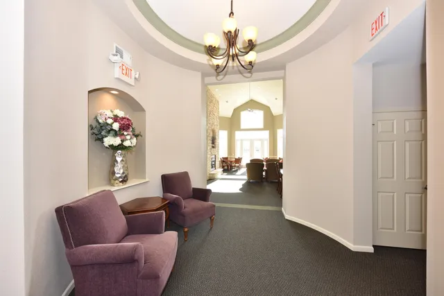 $369,000 | N17-w26475 Meadowgrass Circle, Unit G, Pewaukee, WI 53072