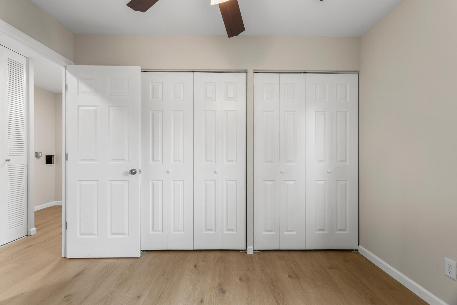 2704 West Kirby Avenue Champaign, IL 61821 - Photo 23 of 28