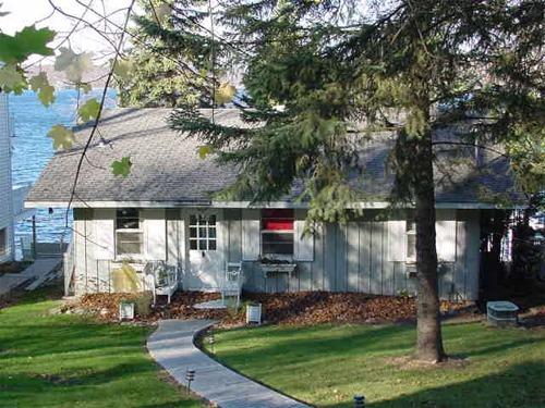 4160 Lakeview Road Linn, WI 53147 - Photo 1 of 1 Exterior