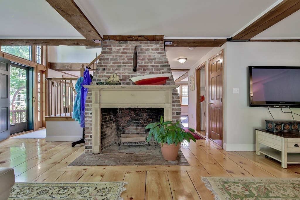 13 Pleasant Valley Road Amesbury, MA 01913 - Photo 16 of 30 Gallery Image 16