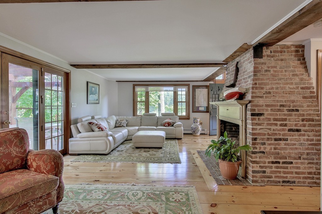13 Pleasant Valley Road Amesbury, MA 01913 - Photo 17 of 30 Gallery Image 17