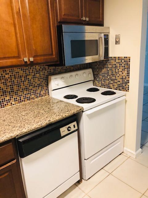 634 Northwest 13th Street, Unit 270 Boca Raton, FL 33486 - Photo 2 of 26 2