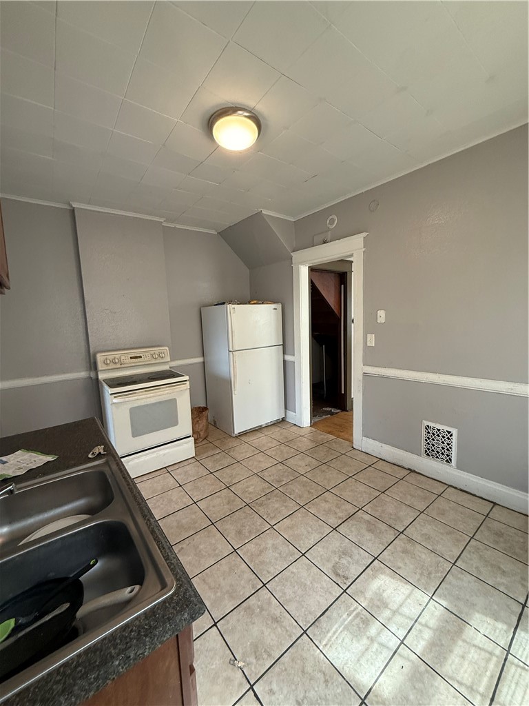 531-533 Jefferson Avenue Rochester, NY 14611 - Photo 6 of 35