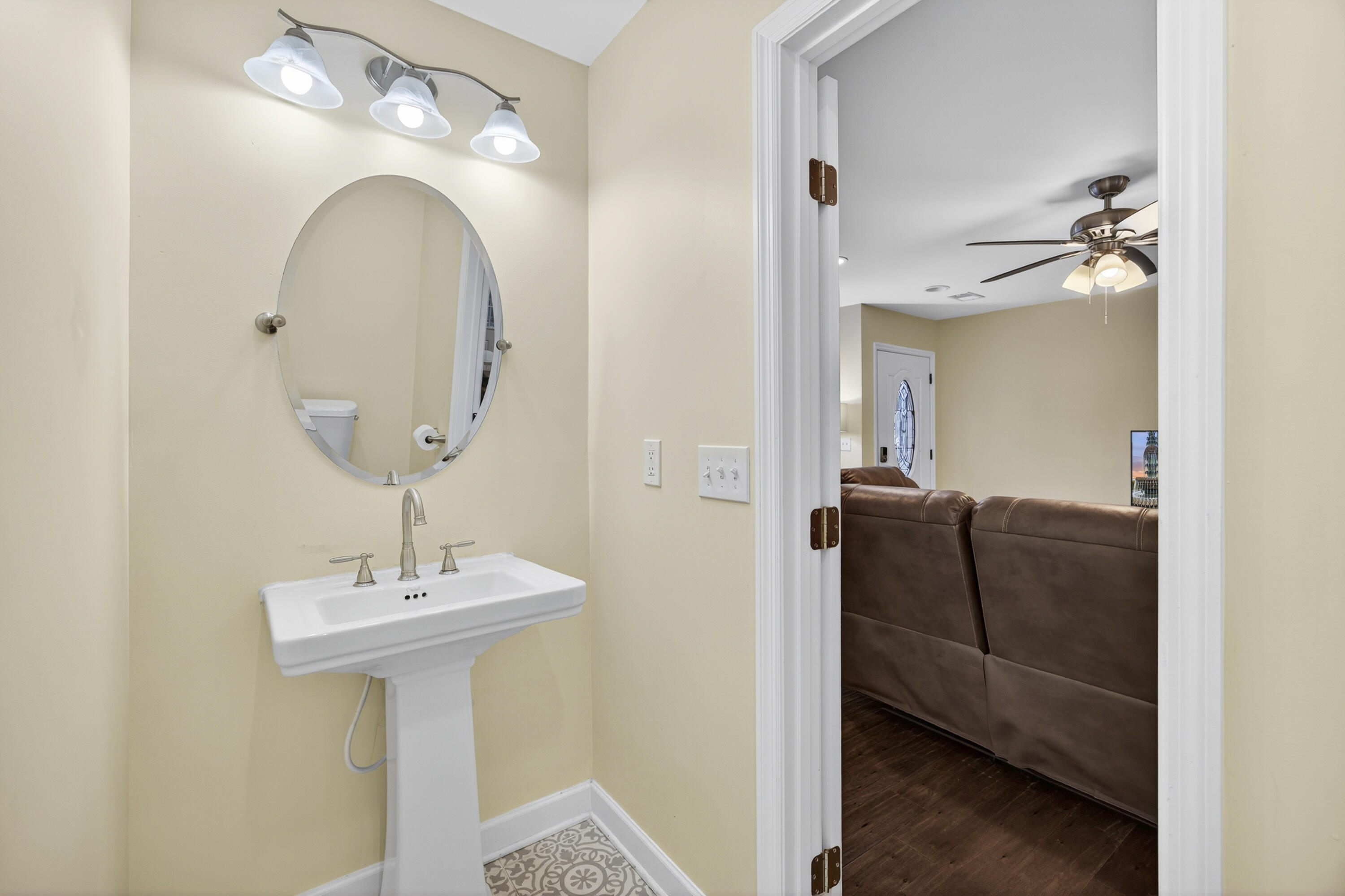 112 Pullman Avenue Summerville, SC 29486 - Photo 39 of 44 243A1927