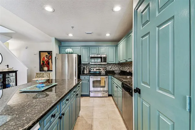 $579,900 | 143 Grand Beach Place, Unit 143, Tampa, FL 33609