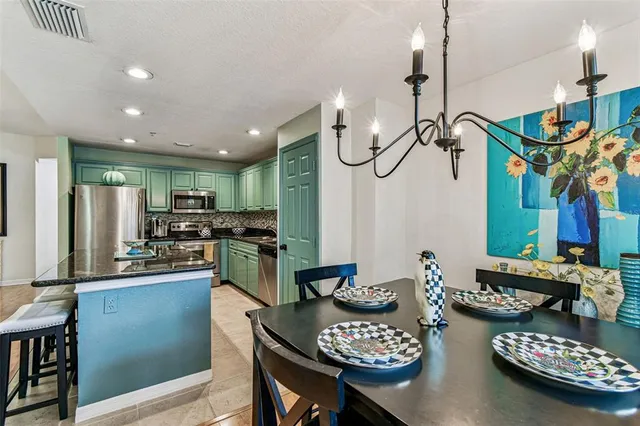 $579,900 | 143 Grand Beach Place, Unit 143, Tampa, FL 33609