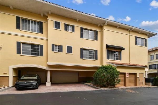 $559,900 | 143 Grand Beach Place, Unit 143, Tampa, FL 33609