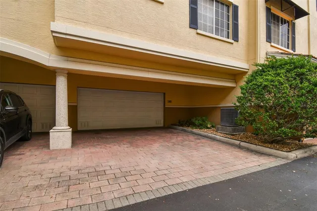 $579,900 | 143 Grand Beach Place, Unit 143, Tampa, FL 33609