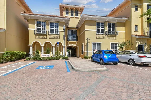 $579,900 | 143 Grand Beach Place, Unit 143, Tampa, FL 33609