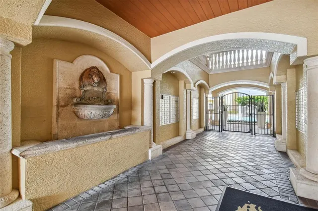 $579,900 | 143 Grand Beach Place, Unit 143, Tampa, FL 33609