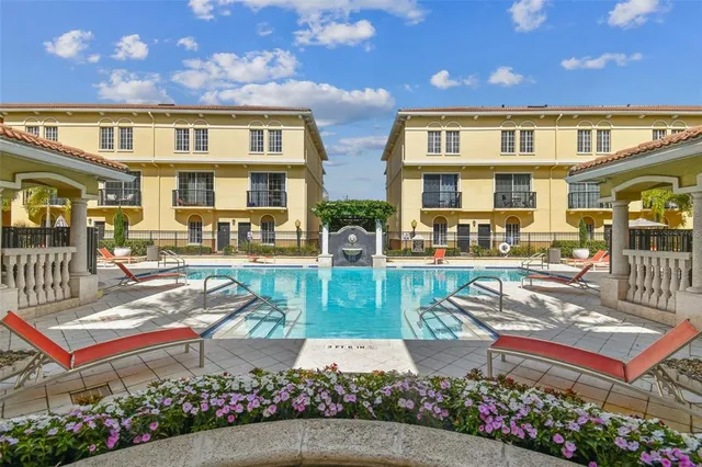 $579,900 | 143 Grand Beach Place, Unit 143, Tampa, FL 33609