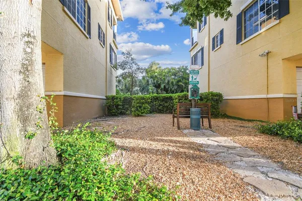 $559,900 | 143 Grand Beach Place, Unit 143, Tampa, FL 33609