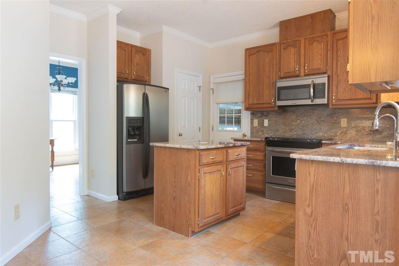 1525 Park Ridge Way Raleigh, NC 27614 - Photo 12 of 30