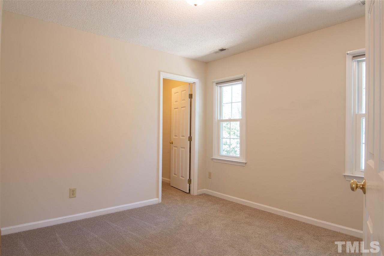 1525 Park Ridge Way Raleigh, NC 27614 - Photo 20 of 30