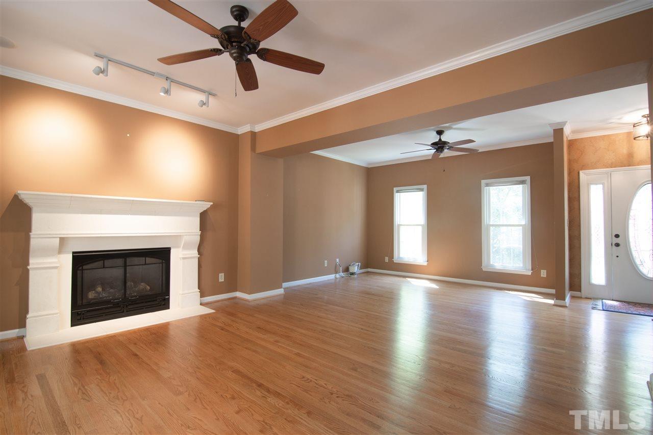 1525 Park Ridge Way Raleigh, NC 27614 - Photo 7 of 30