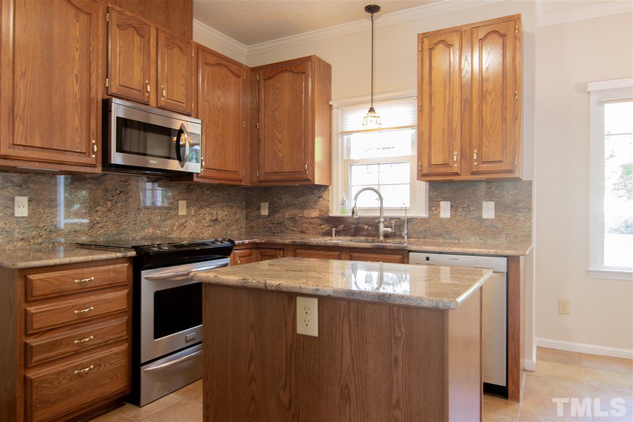 1525 Park Ridge Way Raleigh, NC 27614 - Photo 9 of 30