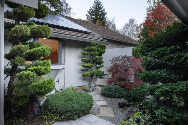 $2,695,000 | 9563 Oak Court, Carmel, CA 93923