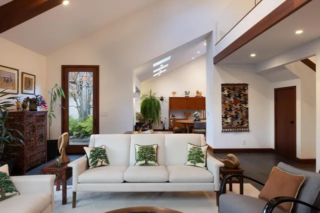 $2,695,000 | 9563 Oak Court, Carmel, CA 93923