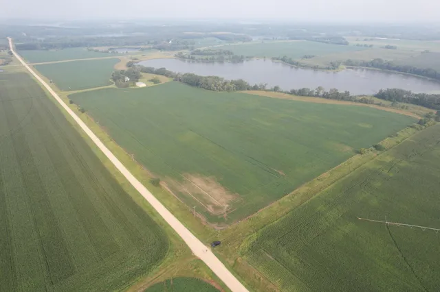 $1 | 35755 200th Street, Battle Lake, MN 56515