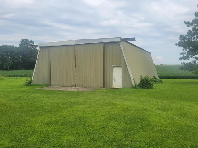 $1 | 35755 200th Street, Battle Lake, MN 56515