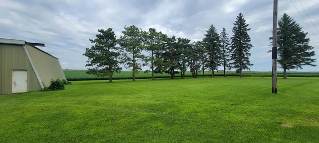 $1 | 35755 200th Street, Battle Lake, MN 56515