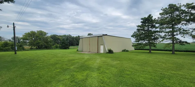 $1 | 35755 200th Street, Battle Lake, MN 56515