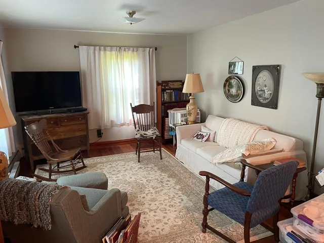 $1 | 35755 200th Street, Battle Lake, MN 56515