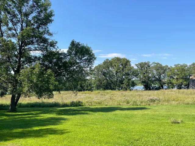 $1 | 35755 200th Street, Battle Lake, MN 56515