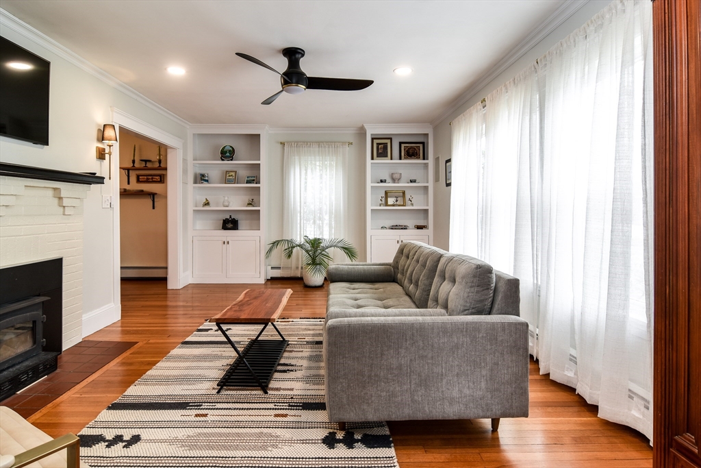 25 Duffett Road Framingham, MA 01702 - Photo 2 of 41