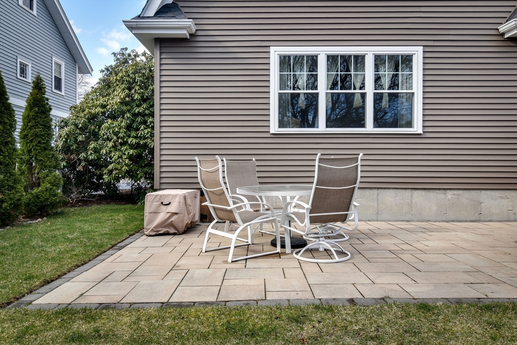 25 Duffett Road Framingham, MA 01702 - Photo 33 of 41