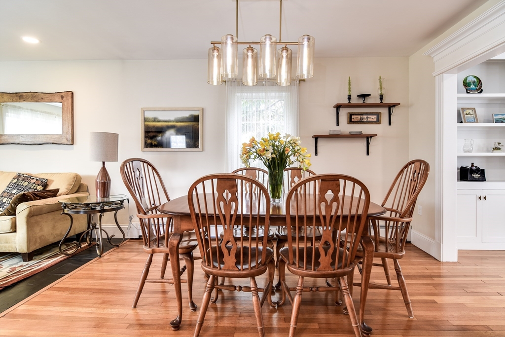 25 Duffett Road Framingham, MA 01702 - Photo 7 of 41