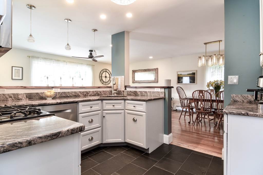 25 Duffett Road Framingham, MA 01702 - Photo 9 of 41