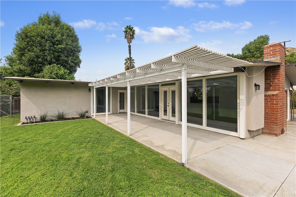 5632 Laredo Road Riverside, CA 92506 - Photo 37 of 46