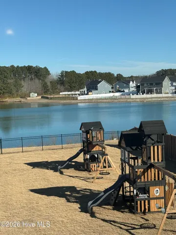 $899,900 | 214 Arbormoor Lane, Moyock, NC 27958