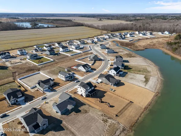 $899,900 | 214 Arbormoor Lane, Moyock, NC 27958